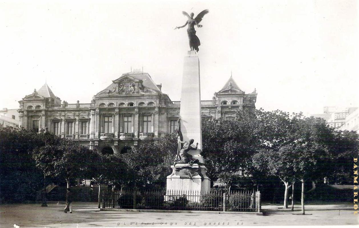 PA e- 12- Monument Sidi Brahim.jpg